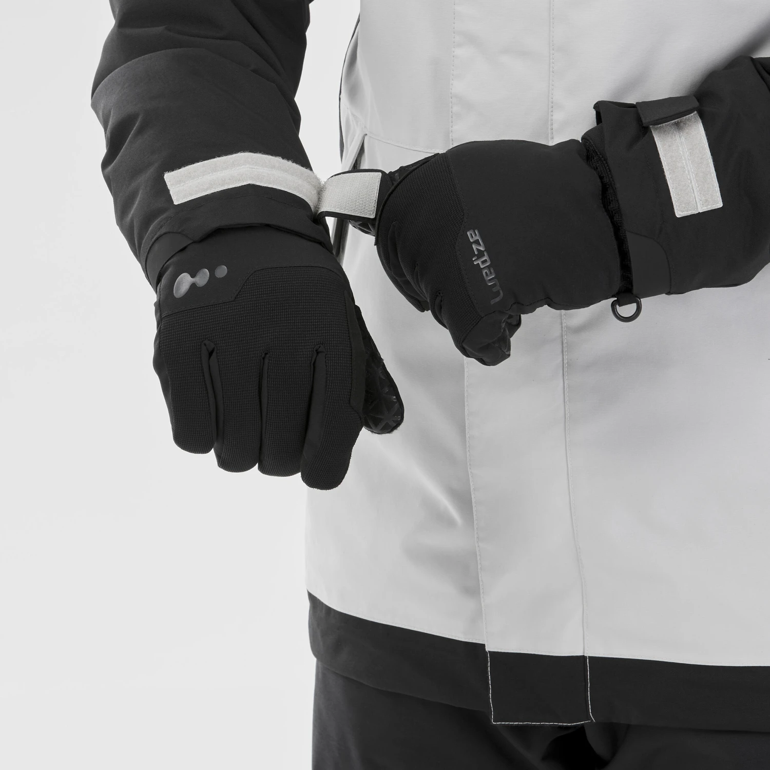 Men's Snowboard Jacket - Image 19