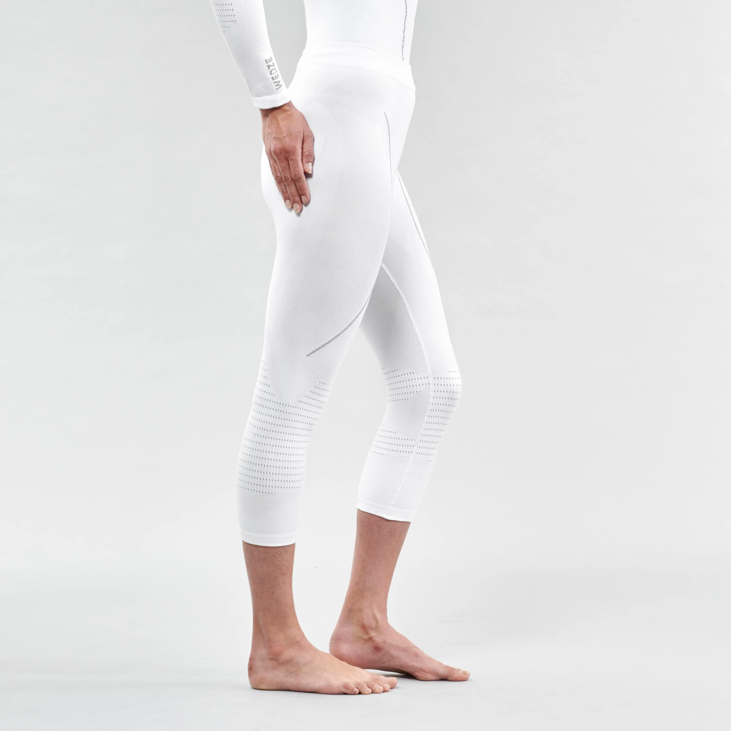 WEDZE Women's Ski Base Layer - BL 980 Seamless Bottom - Image 3